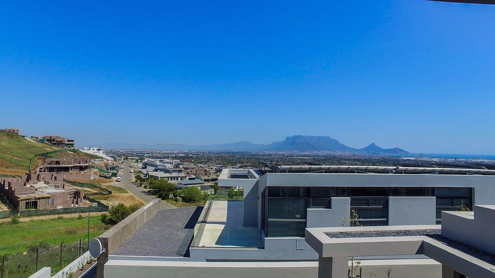 5 Bedroom Property for Sale in Baronetcy Estate Western Cape